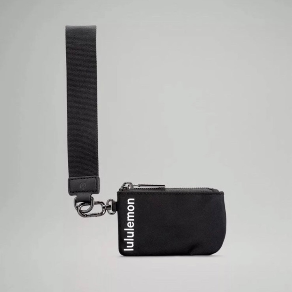 NWT LULULEMON Dual Pouch Wristlet